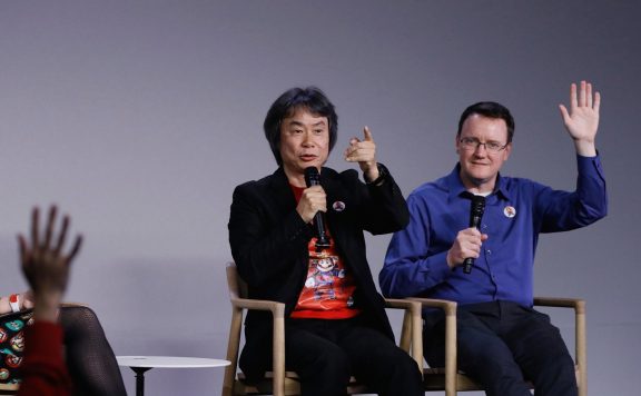 Miyamoto lors de la présentation de Super Mario Run, image d'illustration